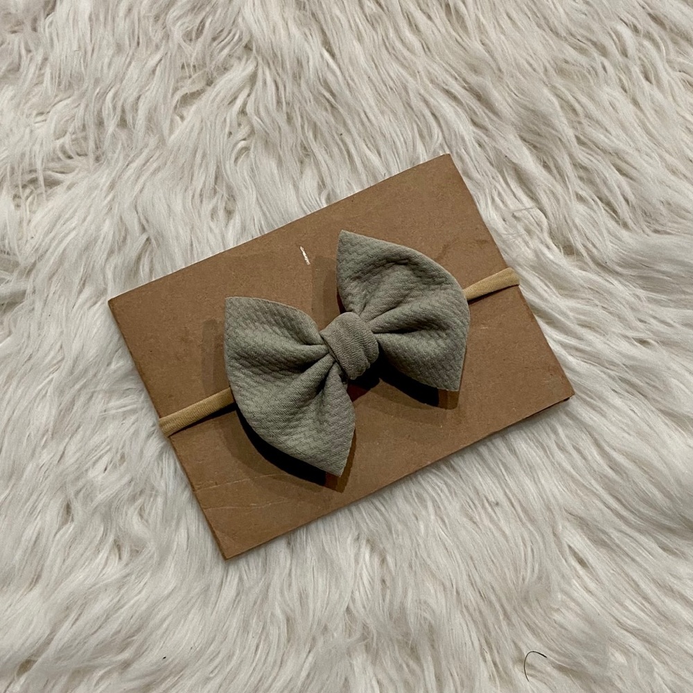 Baby Mint Bow on Nylon or Clip In
